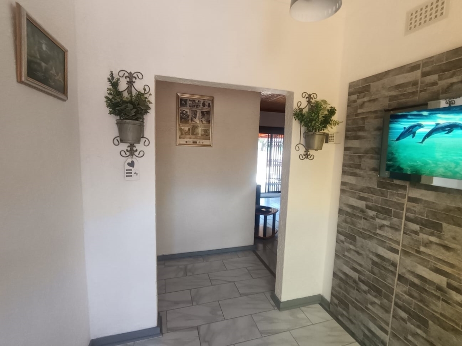 3 Bedroom Property for Sale in Verwoerdpark Northern Cape